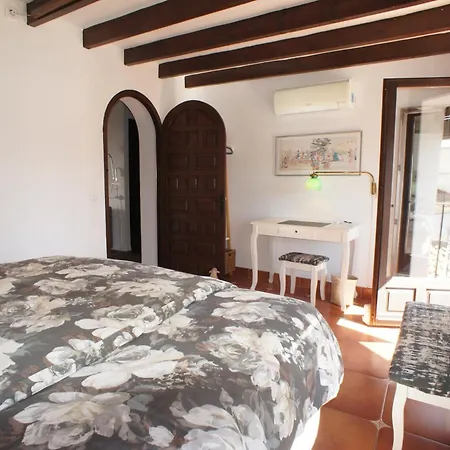 Casa Con Balcon Feriehus